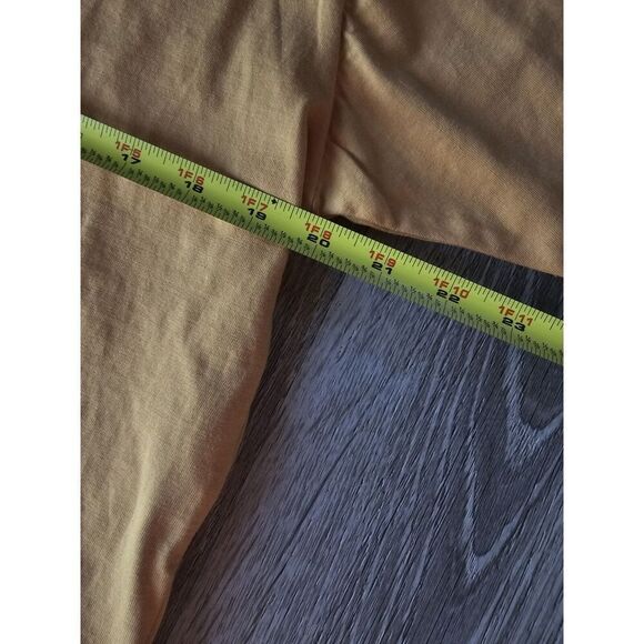 Levis Shirt Mens Extra Small ( Oversized Style ) Yellow Black Short Sleeve NWT u - Picture 6 of 8